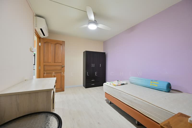 27 Toa Payoh East, 27 Toa Payoh East, 3 Bedrooms, 721 sqft, HDB Flat For Sale, by Janelle Chew, 500155604 - PropertyGuru.com.sg