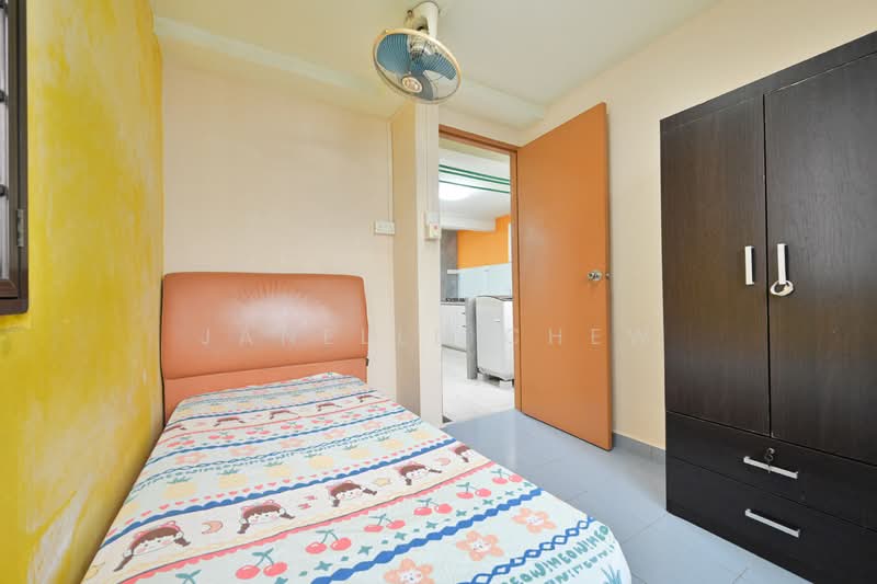 27 Toa Payoh East, 27 Toa Payoh East, 3 Bedrooms, 721 sqft, HDB Flat For Sale, by Janelle Chew, 500155604 - Utility - PropertyGuru.com.sg