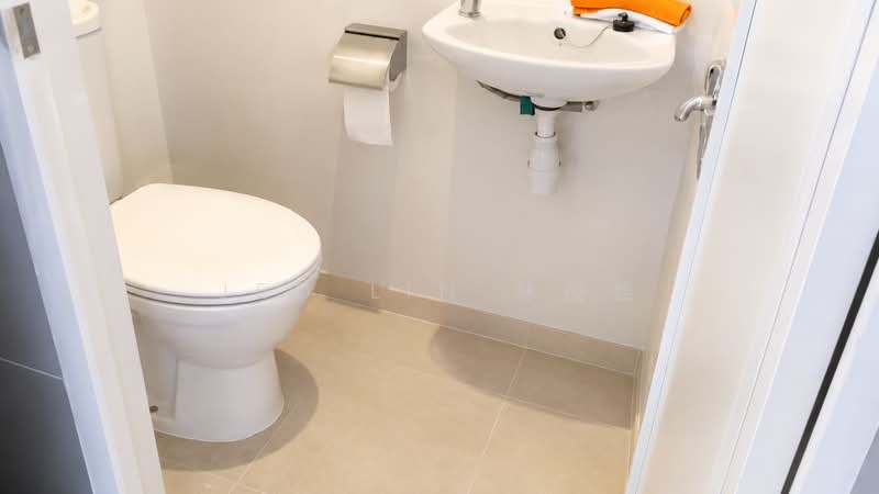 DUO Residences, 1 Fraser Street, 3 Bedrooms, 1,722 sqft, Apartment For Rent, by Jed Lin 林俊雄, 500155613 - Bathroom - PropertyGuru.com.sg