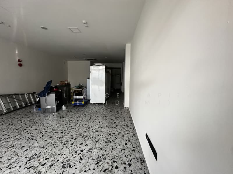123 Sims Avenue, , 694 sqft, Food & Beverage For Rent, by MJ ZHUO, 500155617 - Interior - CommercialGuru.com.sg