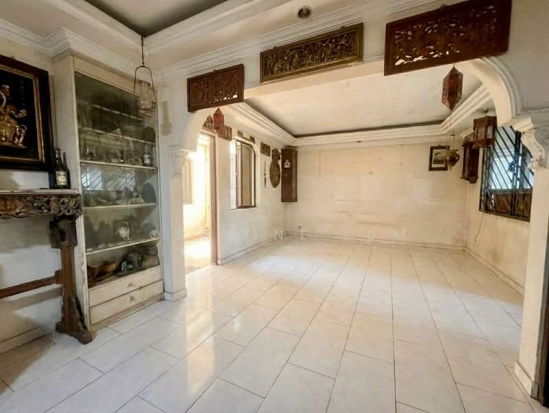 203 Petir Road, 203 Petir Road, 3 Bedrooms, 1,119 sqft, HDB Flat For Sale, by Lorraine Lum, 500155623 - Living Room - PropertyGuru.com.sg
