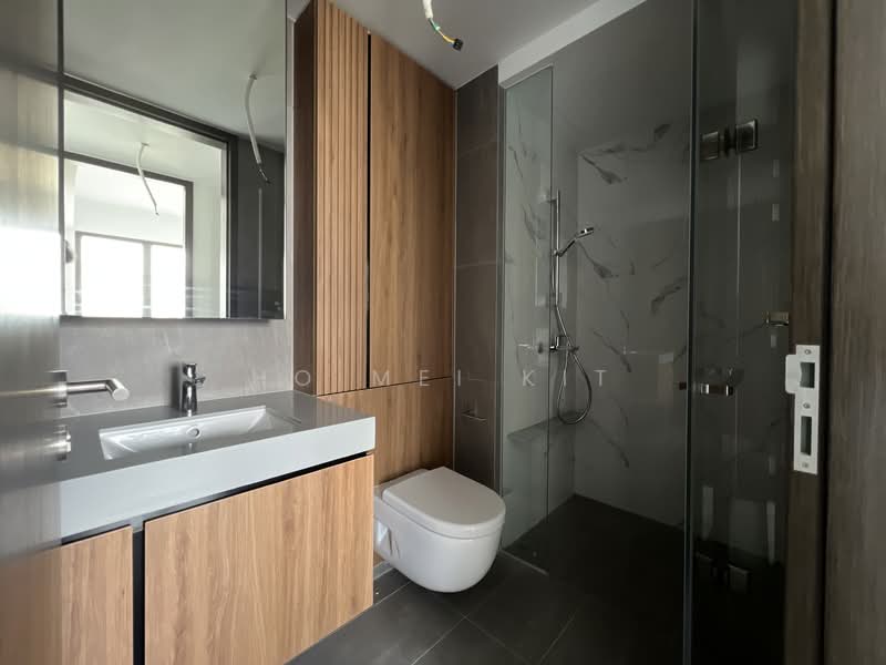 AMO Residence, 23 Ang Mo Kio Rise, 2 Bedrooms, 743 sqft, Condominium For Sale, by Ho Mei Kit, 500155627 - Bathroom - PropertyGuru.com.sg