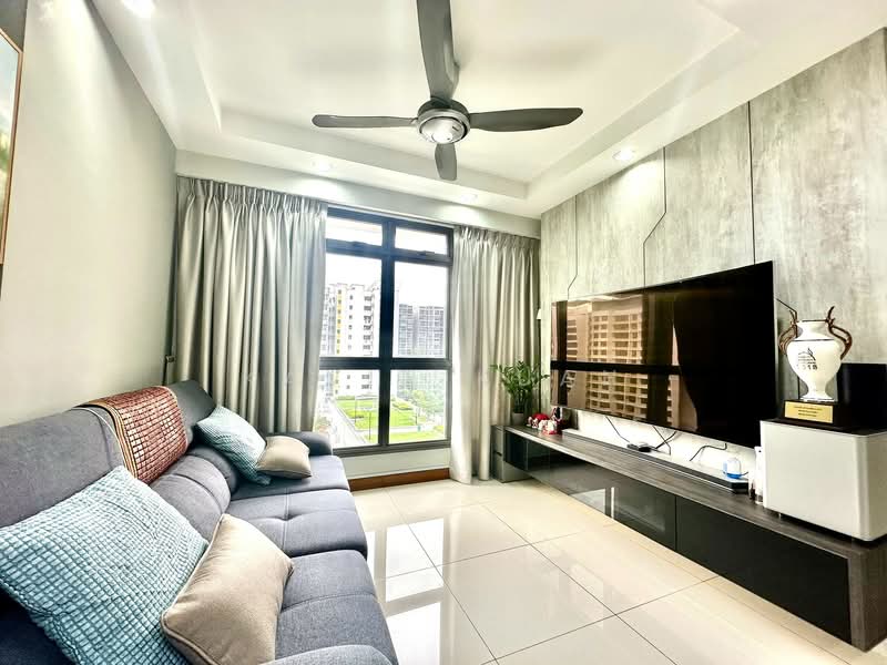 334C Anchorvale Crescent, 334C Anchorvale Crescent, 2 Bedrooms, 721 sqft, HDB Flat For Sale, by Kavin Kuah, 500155628 - Living Room - PropertyGuru.com.sg