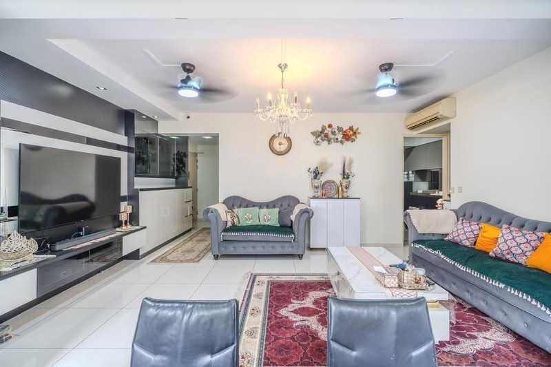 138A Lorong 1A Toa Payoh, 138A Lorong 1A Toa Payoh, Balestier / Toa Payoh, 3 Bedrooms, 1,216 sqft, HDB Flat For Sale, by Diana Yow, 500155643 - Living Room - PropertyGuru.com.sg