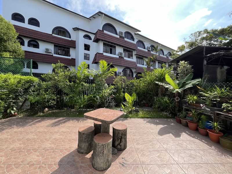 Chestnut Terrace, , 4 Bedrooms, 3,200 sqft, Terraced House For Sale, by Tim Toh Zi Tao, 500155646 - Exterior - PropertyGuru.com.sg