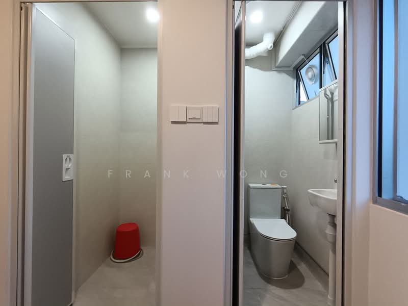 4 Toh Yi Drive, 4 Toh Yi Drive, Room Rental, 150 sqft, HDB Flat For Rent, by Frank Wong, 500155650 - Bathroom - PropertyGuru.com.sg