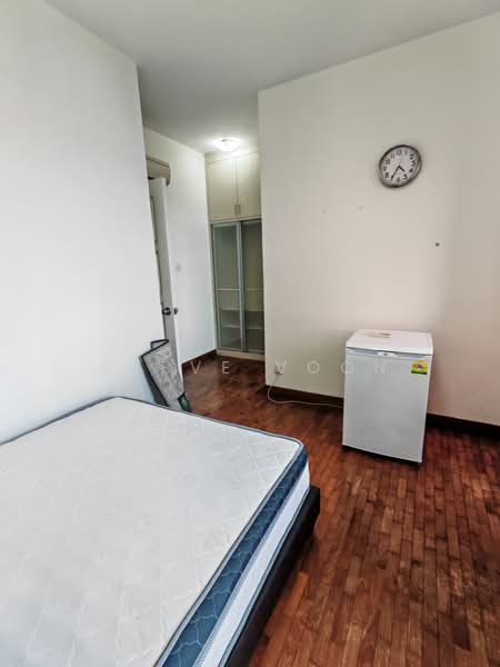 Simsville, 8 Geylang East Avenue 2, Room Rental, 200 sqft, Condominium For Rent, by Steve Voon, 500155651 - Bedroom - PropertyGuru.com.sg