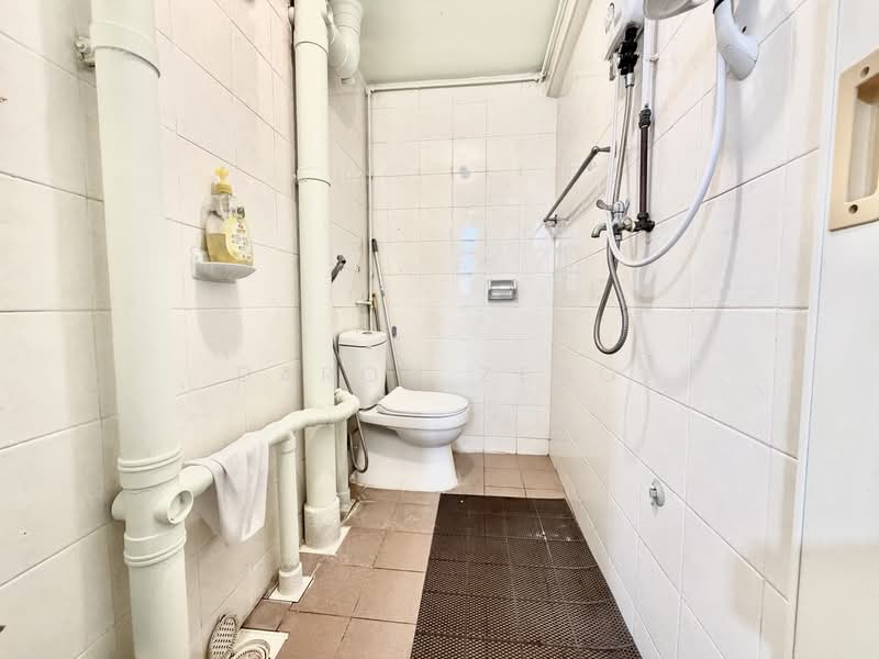 66 Lorong 4 Toa Payoh, 66 Lorong 4 Toa Payoh, 2 Bedrooms, 689 sqft, HDB Flat For Sale, by Daron Zeng, 500155653 - PropertyGuru.com.sg