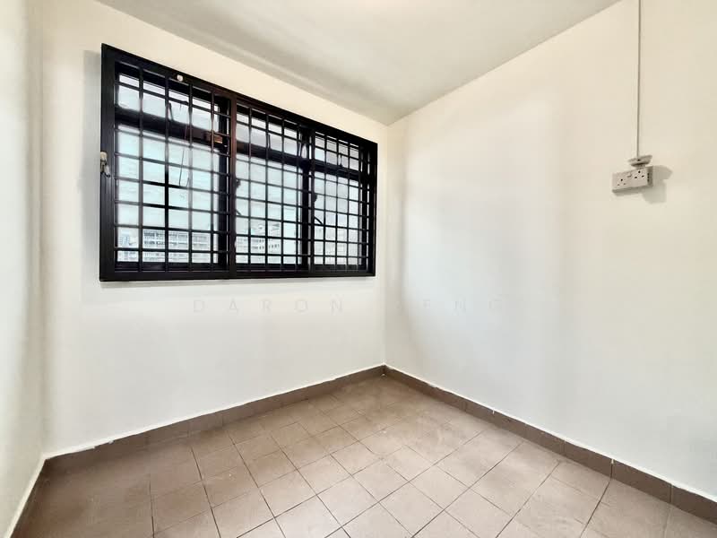 66 Lorong 4 Toa Payoh, 66 Lorong 4 Toa Payoh, 2 Bedrooms, 689 sqft, HDB Flat For Sale, by Daron Zeng, 500155653 - PropertyGuru.com.sg