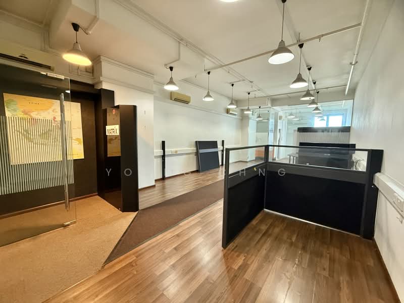 Tradehub 21, 18 Boon Lay Way, 1,055 sqft, Light Industrial (B1) For Rent, by Young Chng, 500155670 - Interior - CommercialGuru.com.sg
