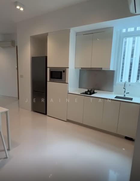 76 Shenton, 76 Shenton Way, 1 Bedroom, 529 sqft, Apartment For Rent, by Jeraine Tan, 500155676 - Kitchen - PropertyGuru.com.sg