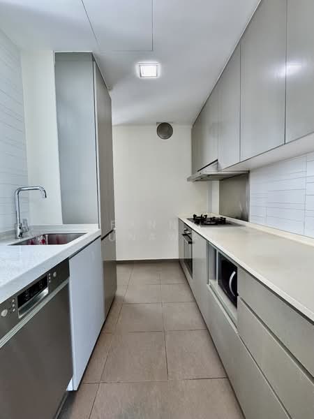 The Esta, 37 Amber Gardens, 4 Bedrooms, 1,464 sqft, Condominium For Rent, by Fanny Gunawan, 500155699 - Kitchen - PropertyGuru.com.sg