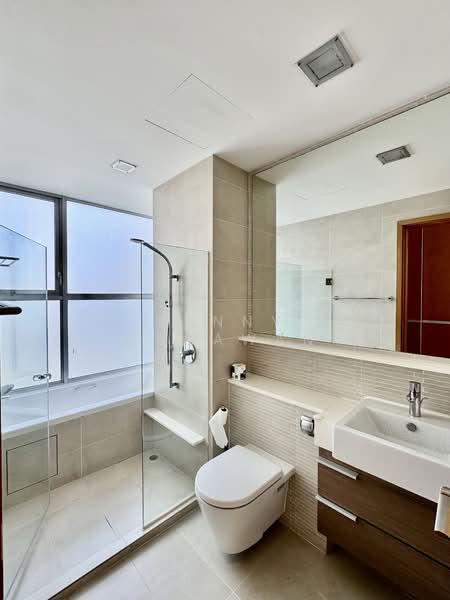 The Esta, 37 Amber Gardens, 4 Bedrooms, 1,464 sqft, Condominium For Rent, by Fanny Gunawan, 500155699 - Bathroom - PropertyGuru.com.sg