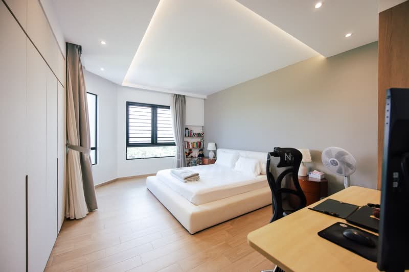 Flame Tree Park, 1 Sin Ming Avenue, 4 Bedrooms, 1,765 sqft, Condominium For Rent, by Patricia Kong, 500155700 - Master Bedroom - PropertyGuru.com.sg