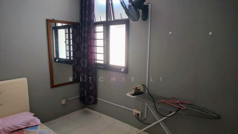 341A Sembawang Close, 341A Sembawang Close, Room Rental, 200 sqft, HDB Flat For Rent, by Ritchie Li, 500155708 - Bedroom - PropertyGuru.com.sg