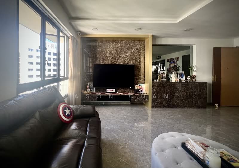 464A Bukit Batok West Avenue 8, 464A Bukit Batok West Avenue 8, 3 Bedrooms, 1,216 sqft, HDB Flat For Sale, by Jason Chan, 500155710 - Living Room - PropertyGuru.com.sg