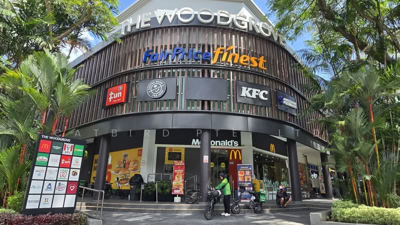 The Woodgrove, 30 Woodlands Avenue 1, 700 sqft, Food & Beverage For Rent, by ETHAN JAY HSU, 500155719 - Exterior - CommercialGuru.com.sg