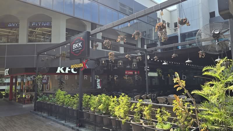 The Woodgrove, 30 Woodlands Avenue 1, 700 sqft, Food & Beverage For Rent, by ETHAN JAY HSU, 500155719 - Exterior - CommercialGuru.com.sg