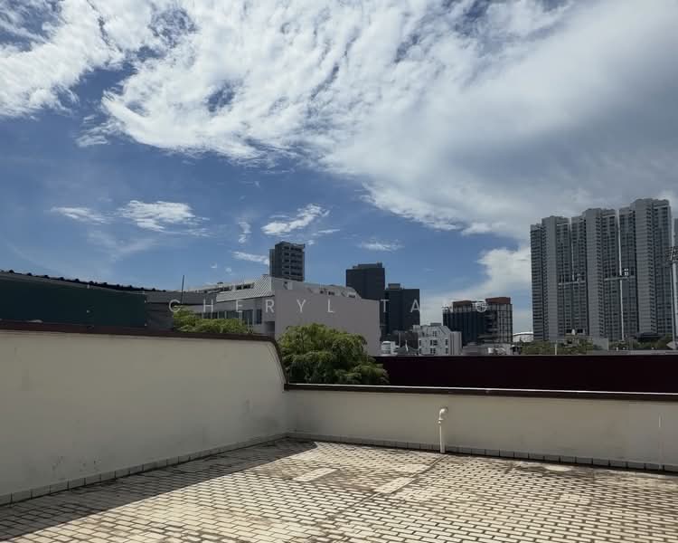 Room for rent near Bendemeer and Farrer Park MRT, , Room Rental, 100 sqft, Shophouse For Rent, by Cheryl Tang, 500155720 - View from roof terrace - PropertyGuru.com.sg