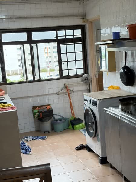 113 Clementi Street 13, 113 Clementi Street 13, 3 Bedrooms, 1,119 sqft, HDB Flat For Rent, by Kelvin Lim, 500155728 - Kitchen - PropertyGuru.com.sg
