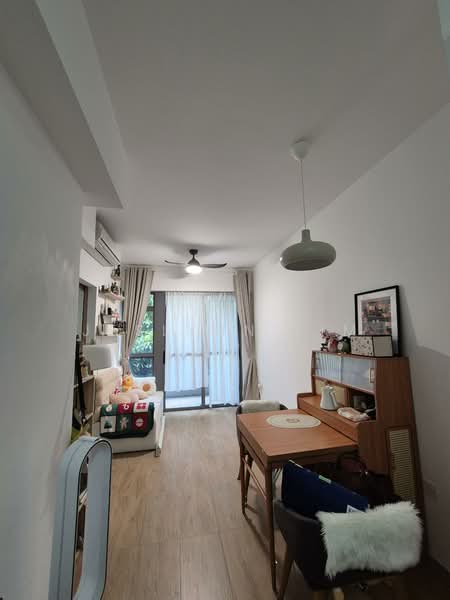 The Alps Residences, Tampines Avenue 10, 1 Bedroom, 463 sqft, Condominium For Rent, by Jeslynn Lim, 500155788 - Living Room - PropertyGuru.com.sg