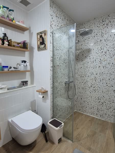 The Alps Residences, Tampines Avenue 10, 1 Bedroom, 463 sqft, Condominium For Rent, by Jeslynn Lim, 500155788 - Bathroom - PropertyGuru.com.sg