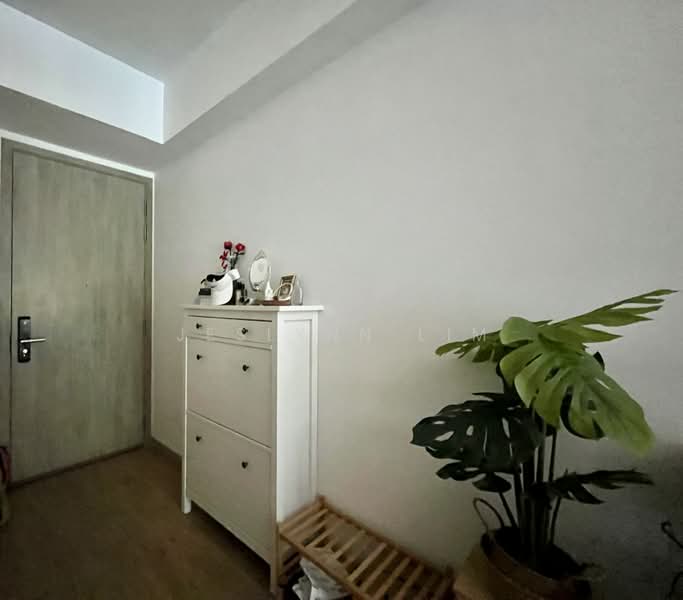 The Alps Residences, Tampines Avenue 10, 1 Bedroom, 463 sqft, Condominium For Rent, by Jeslynn Lim, 500155788 - Entrance - PropertyGuru.com.sg