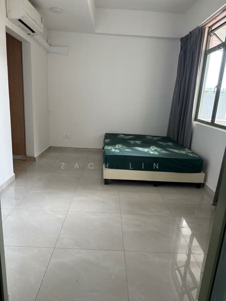Ever Lodge, 685 Geylang Road, 2 Bedrooms, 1,050 sqft, Apartment For Rent, by Zach Lin, 500155790 - Bedroom - PropertyGuru.com.sg