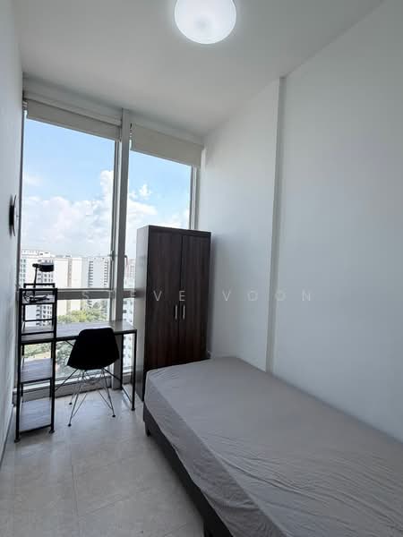 The Centris, 83 Jurong West Central 3, Room Rental, 150 sqft, Apartment For Rent, by Steve Voon, 500155817 - Bedroom - PropertyGuru.com.sg
