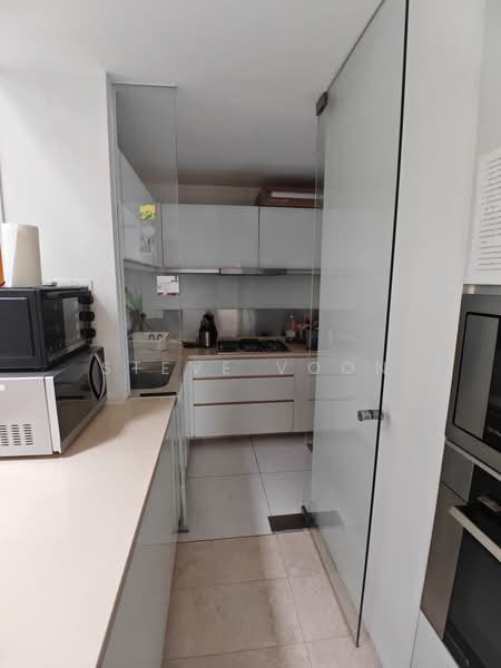 The Centris, 83 Jurong West Central 3, Room Rental, 150 sqft, Apartment For Rent, by Steve Voon, 500155817 - Kitchen - PropertyGuru.com.sg