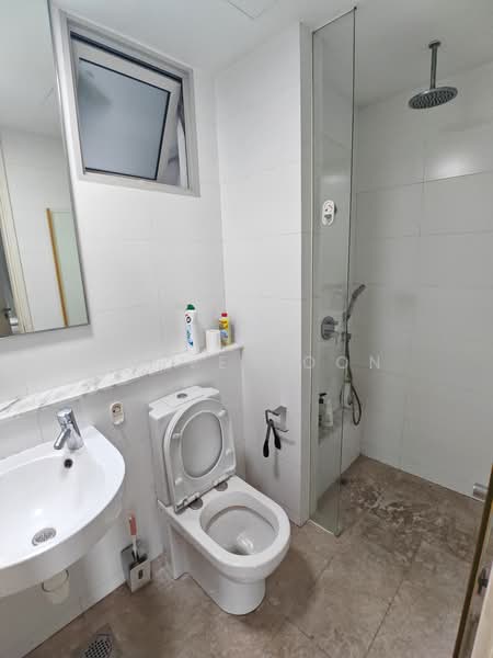 The Centris, 83 Jurong West Central 3, Room Rental, 150 sqft, Apartment For Rent, by Steve Voon, 500155817 - Bathroom - PropertyGuru.com.sg