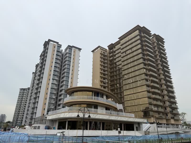Grand Dunman, 18 Dunman Road, 3 Bedrooms, 958 sqft, Condominium For Sale, by Lum Kheng Loon, 500155839 - Exterior - PropertyGuru.com.sg