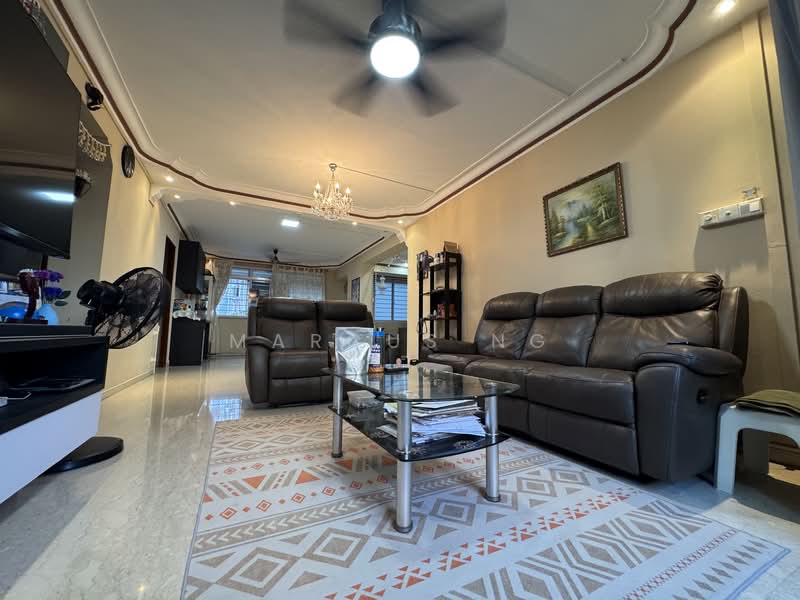 736 Jurong West Street 75, 736 Jurong West Street 75, 3 Bedrooms, 1,432 sqft, HDB Flat For Sale, by Marcus Ng, 500155843 - Living Room - PropertyGuru.com.sg