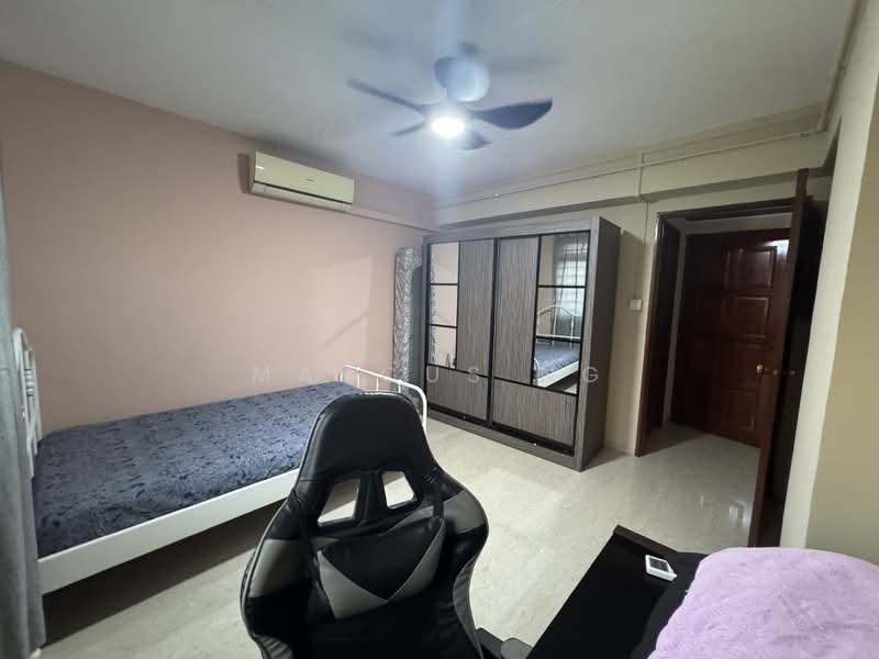 736 Jurong West Street 75, 736 Jurong West Street 75, 3 Bedrooms, 1,432 sqft, HDB Flat For Sale, by Marcus Ng, 500155843 - Bedroom - PropertyGuru.com.sg