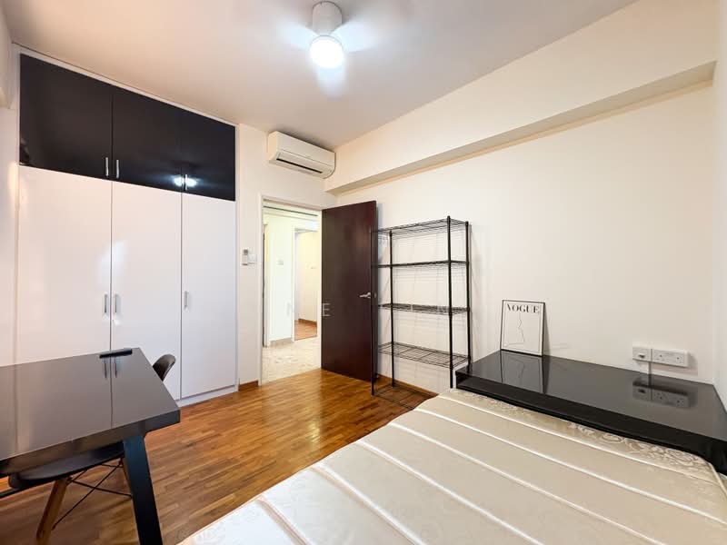 Estella Gardens, 29 Flora Road, 3 Bedrooms, 1,259 sqft, Condominium For Rent, by June Ling, 500155850 - Bedroom - PropertyGuru.com.sg
