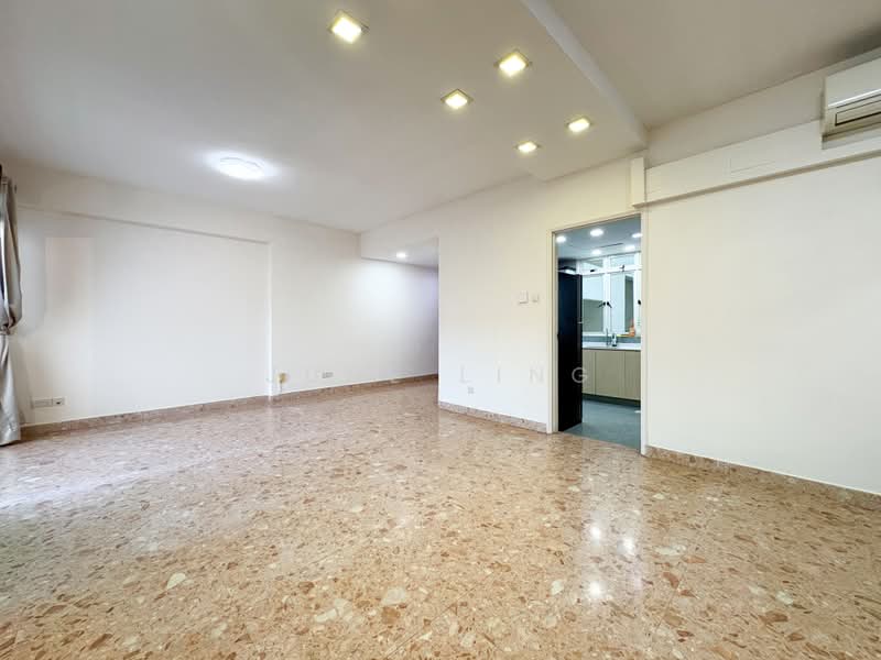 Estella Gardens, 29 Flora Road, 3 Bedrooms, 1,259 sqft, Condominium For Rent, by June Ling, 500155850 - Living Room - PropertyGuru.com.sg