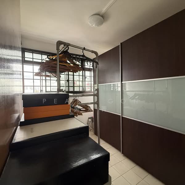 11 Holland Drive, 11 Holland Drive, 2 Bedrooms, 700 sqft, HDB Flat For Sale, by Pearl Goh 吴素菁, 500155851 - Interior - PropertyGuru.com.sg