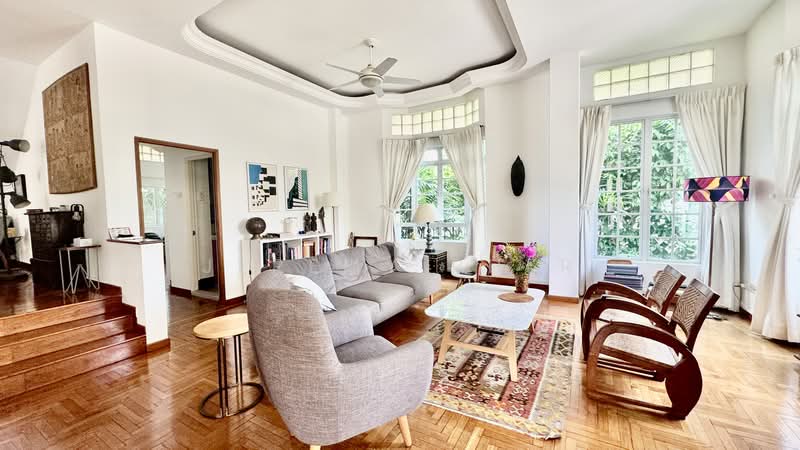 Serangoon Garden Estate Detached House, Chiselhurst Grove, Carisbrooke Grove, Colchester Grove, Serangoon Garden Way,, 6 Bedrooms, 3,400 sqft, Detached House For Rent, by Jeremy Pher, 500155853 - Living Room - PropertyGuru.com.sg