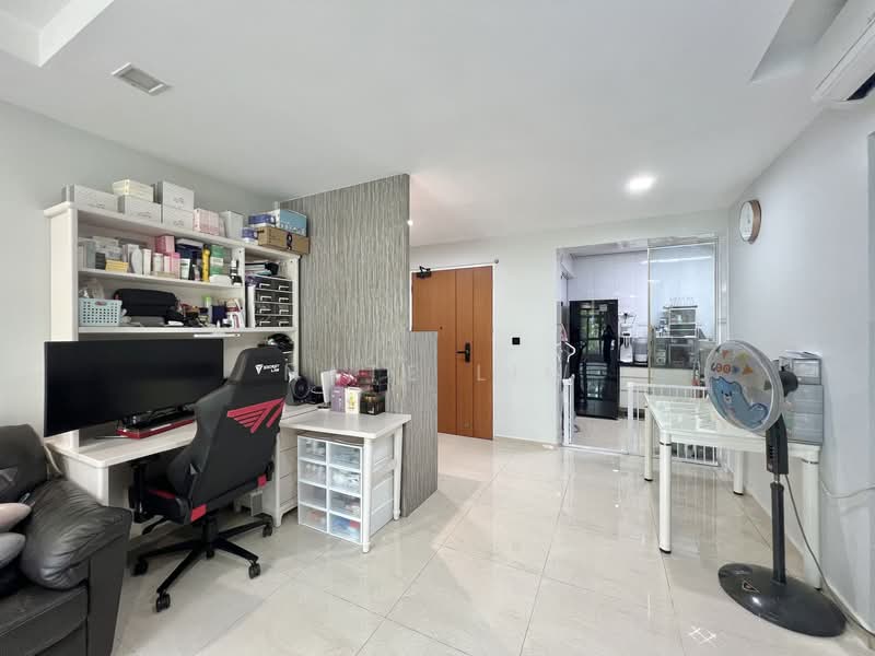 211B Compassvale Lane, 211B Compassvale Lane, 3 Bedrooms, 1,001 sqft, HDB Flat For Sale, by Nate Lim, 500155855 - Study - PropertyGuru.com.sg