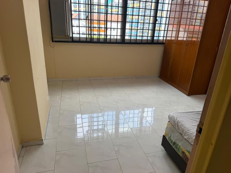 295 Choa Chu Kang Avenue 2, 295 Choa Chu Kang Avenue 2, Room Rental, 150 sqft, HDB Flat For Rent, by Richard Ho SW, 500155865 - Bedroom - PropertyGuru.com.sg