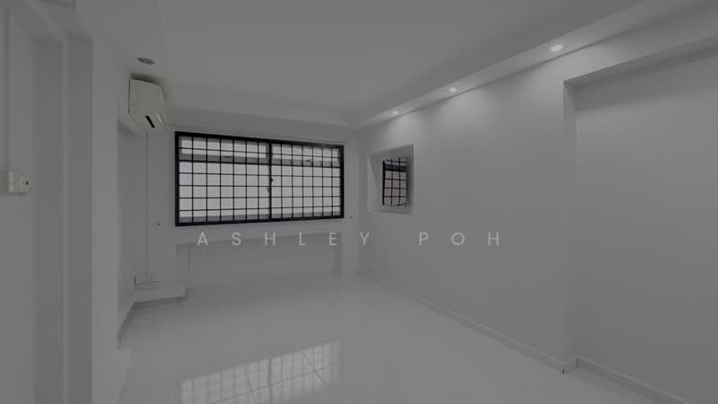 253 Ang Mo Kio Street 21, 253 Ang Mo Kio Street 21, 3 Bedrooms, 1,464 sqft, HDB Flat For Rent, by Ashley POH, 500155872 - Master bedroom - PropertyGuru.com.sg