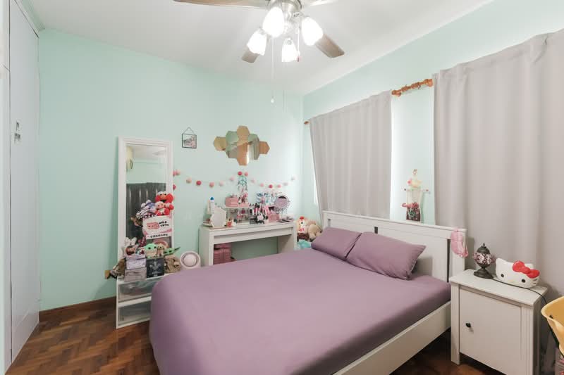 Villa Verde, Verde Crescent, 5 Bedrooms, 3,000 sqft, Terraced House For Sale, by Carine Tan, 500155905 - Bedroom - PropertyGuru.com.sg