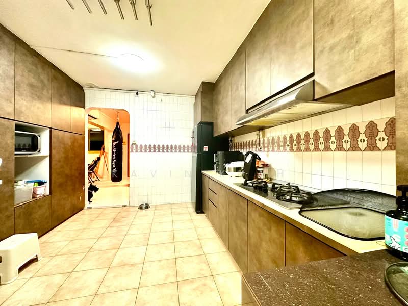 524 Serangoon North Avenue 4, 524 Serangoon North Avenue 4, 3 Bedrooms, 1,119 sqft, HDB Flat For Sale, by Kavin Kuah, 500155908 - Kitchen - PropertyGuru.com.sg