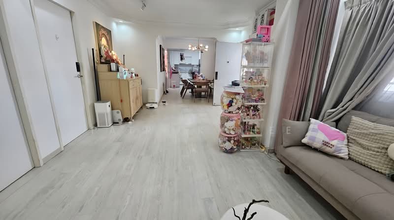 351 Tampines Street 33, 351 Tampines Street 33, 3 Bedrooms, 1,130 sqft, HDB Flat For Sale, by Patrick Chee, 500155926 - Living Room - PropertyGuru.com.sg
