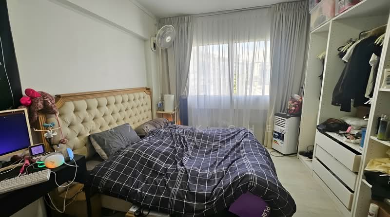 351 Tampines Street 33, 351 Tampines Street 33, 3 Bedrooms, 1,130 sqft, HDB Flat For Sale, by Patrick Chee, 500155926 - Bedroom - PropertyGuru.com.sg