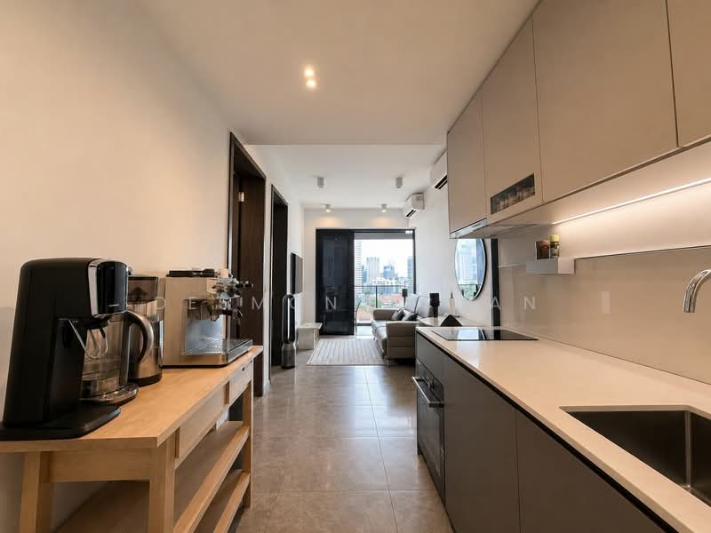 The M, 36 Middle Road, 2 Bedrooms, 592 sqft, Condominium For Sale, by Desmond Chan, 500155943 - Kitchen - PropertyGuru.com.sg