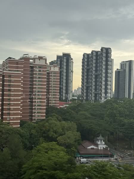 Tanglin Regency, 383 Tanglin Road, 2 Bedrooms, 980 sqft, Condominium For Sale, by Raymond Lim Chee Hiang, 500155944 - Exterior - PropertyGuru.com.sg