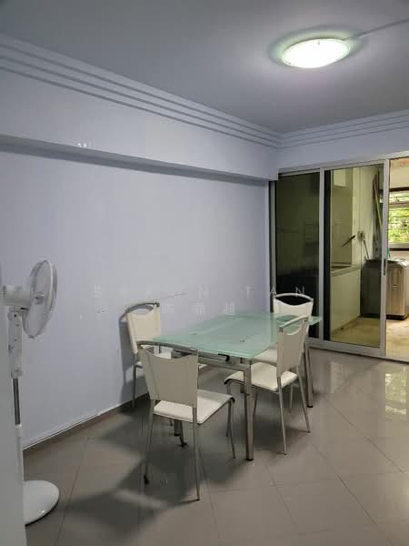 835 Woodlands Street 83, 835 Woodlands Street 83, 2 Bedrooms, 680 sqft, HDB Flat For Rent, by Baron Tan 陈鼎超, 500155948 - Dining Room - PropertyGuru.com.sg
