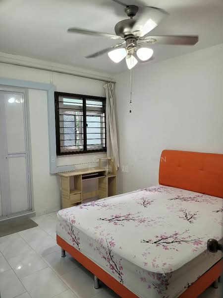 835 Woodlands Street 83, 835 Woodlands Street 83, 2 Bedrooms, 680 sqft, HDB Flat For Rent, by Baron Tan 陈鼎超, 500155948 - Bedroom - PropertyGuru.com.sg