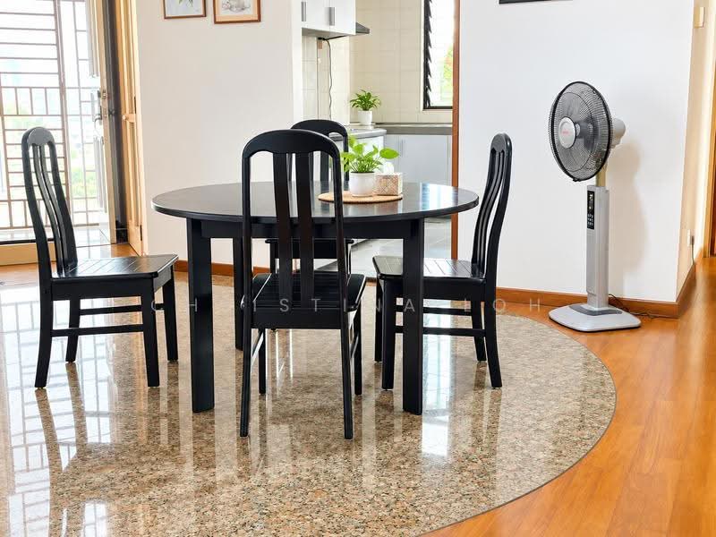 38 Cambridge Road, 38 Cambridge Road, Farrer Park / Serangoon Rd, 3 Bedrooms, 1,291 sqft, HDB Flat For Sale, by Christina Loh, 500155953 - PropertyGuru.com.sg
